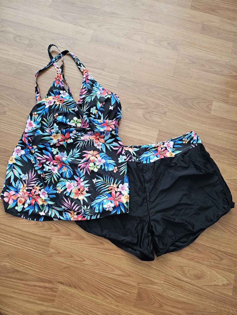 Floral Tankini Swim Top and Shorts - Black Floral 18w